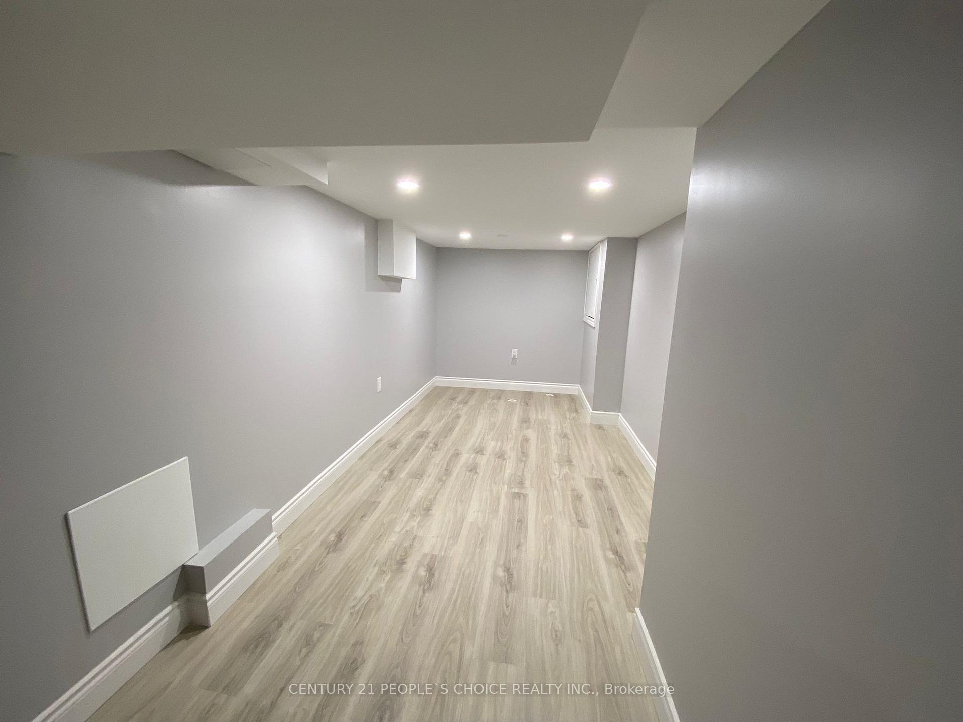 Photo 8 of 25 Traymore Street, Brampton, Fletcher's Meadow — HOMEH