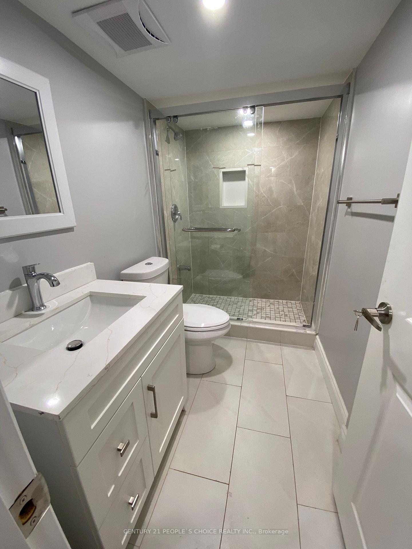 Photo 10 of 25 Traymore Street, Brampton, Fletcher's Meadow — HOMEH