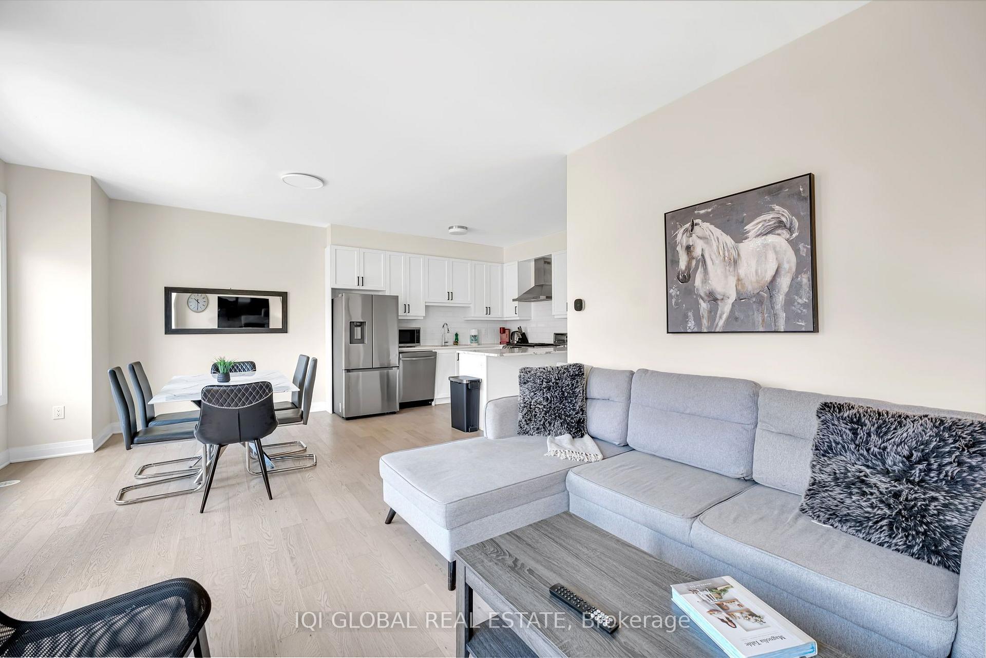 Photo 6 of 66 Settlers Road E, Oakville, Glenorchy — HOMEH