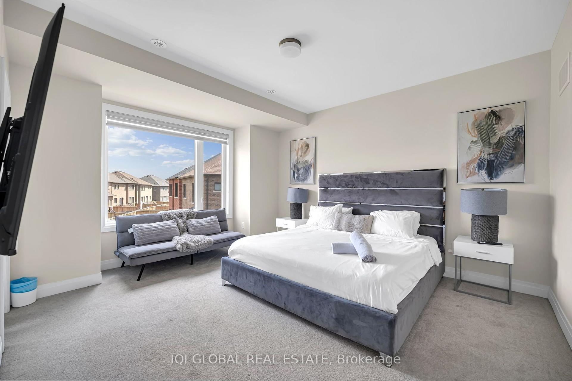Photo 14 of 66 Settlers Road E, Oakville, Glenorchy — HOMEH