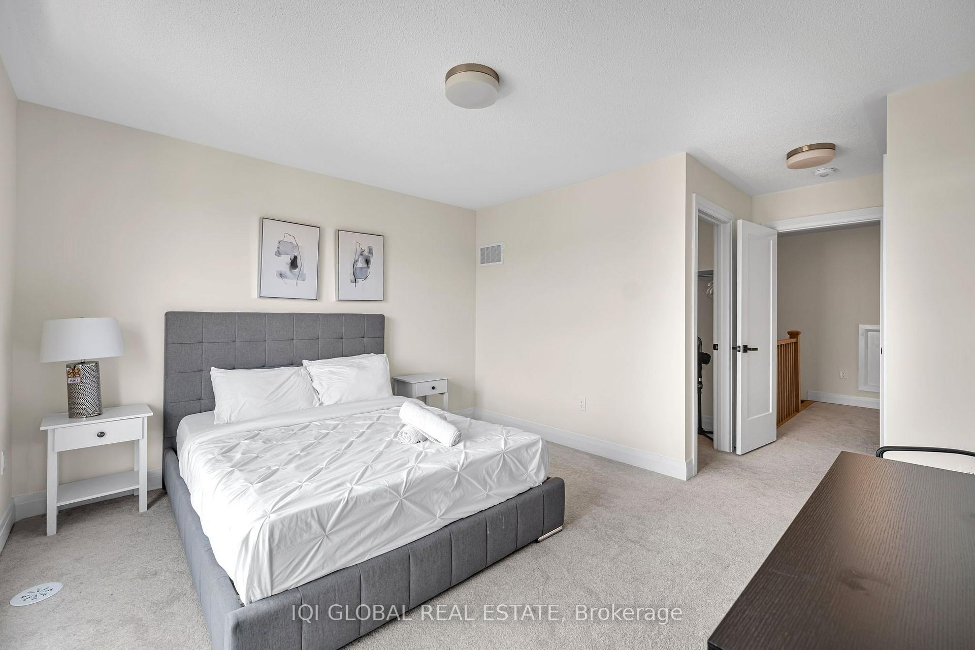 Photo 29 of 66 Settlers Road E, Oakville, Glenorchy — HOMEH