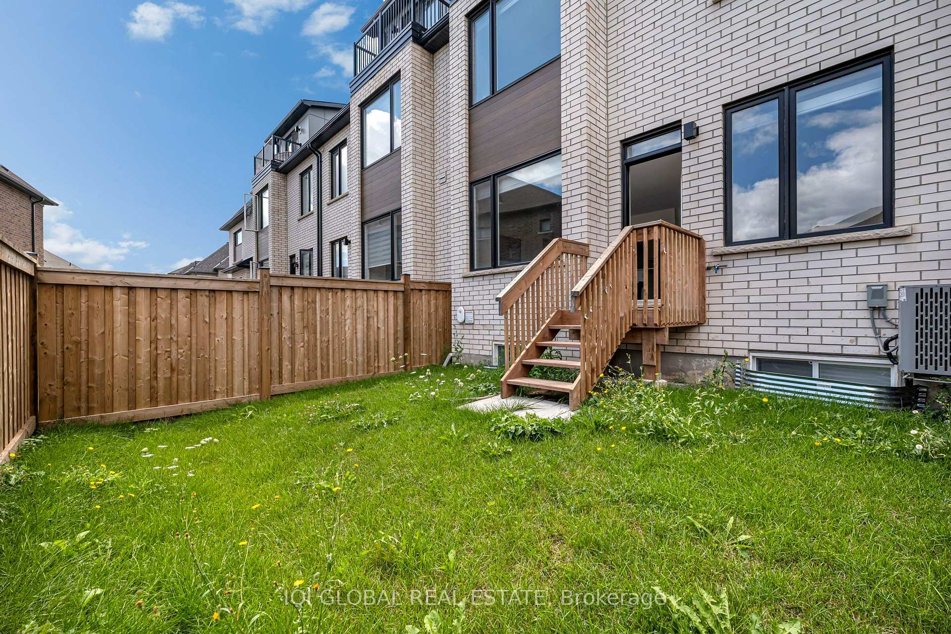 Photo 38 of 66 Settlers Road E, Oakville, Glenorchy — HOMEH