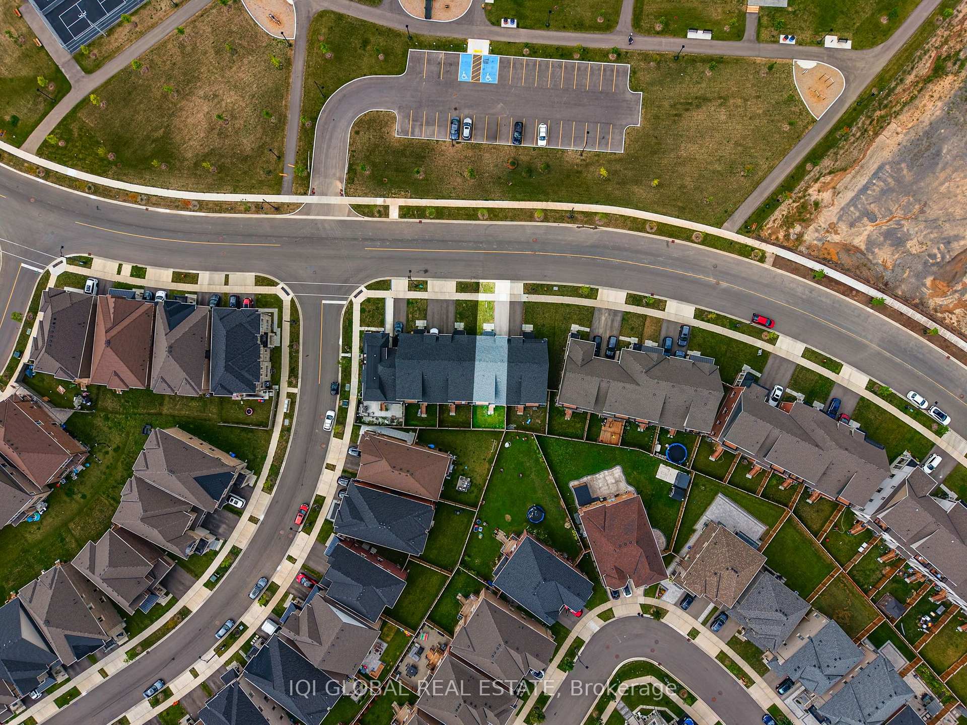 Photo 47 of 66 Settlers Road E, Oakville, Glenorchy — HOMEH