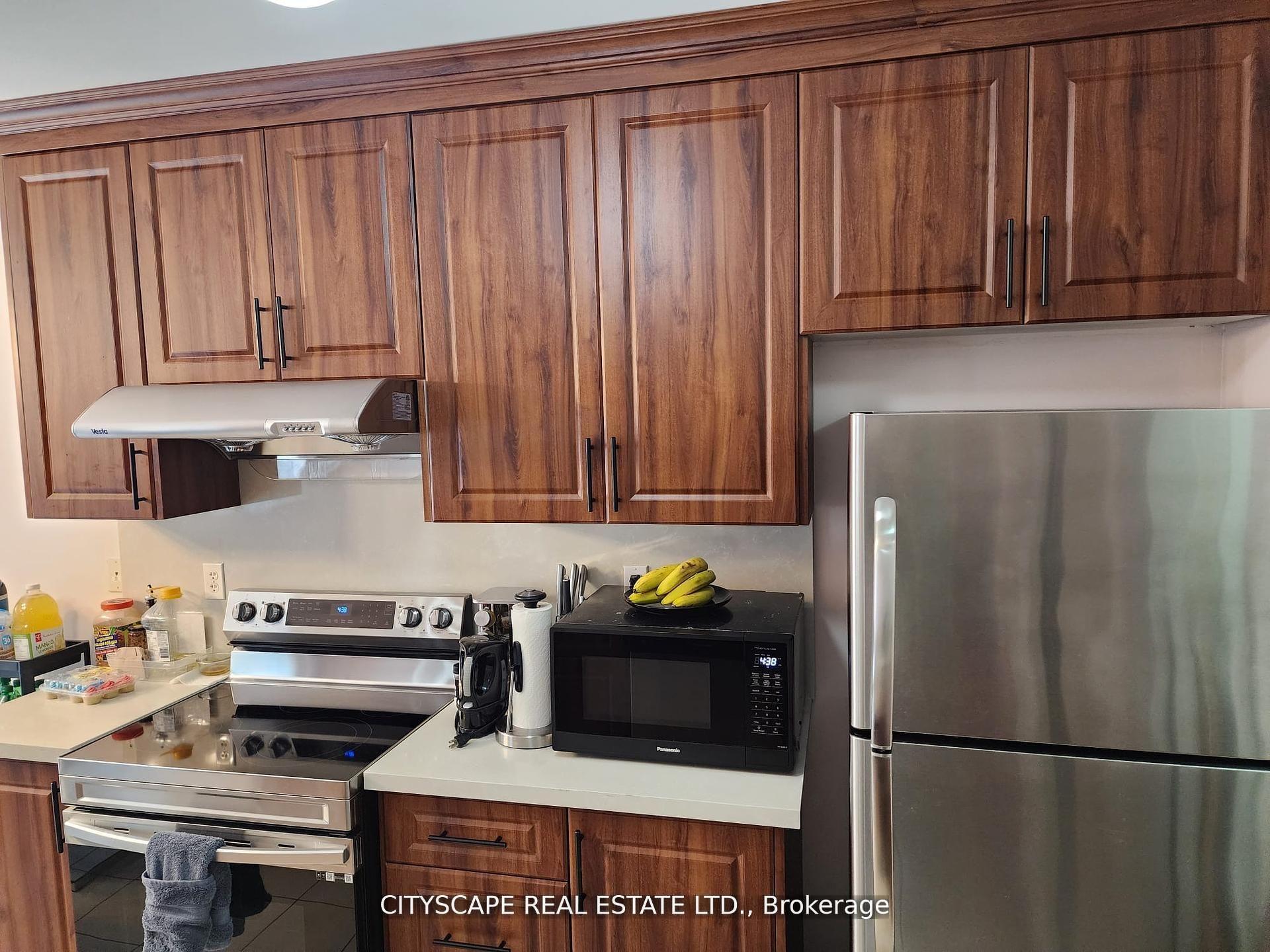 Photo 5 of 94 Unionville Crescent, Brampton, Bram East — HOMEH