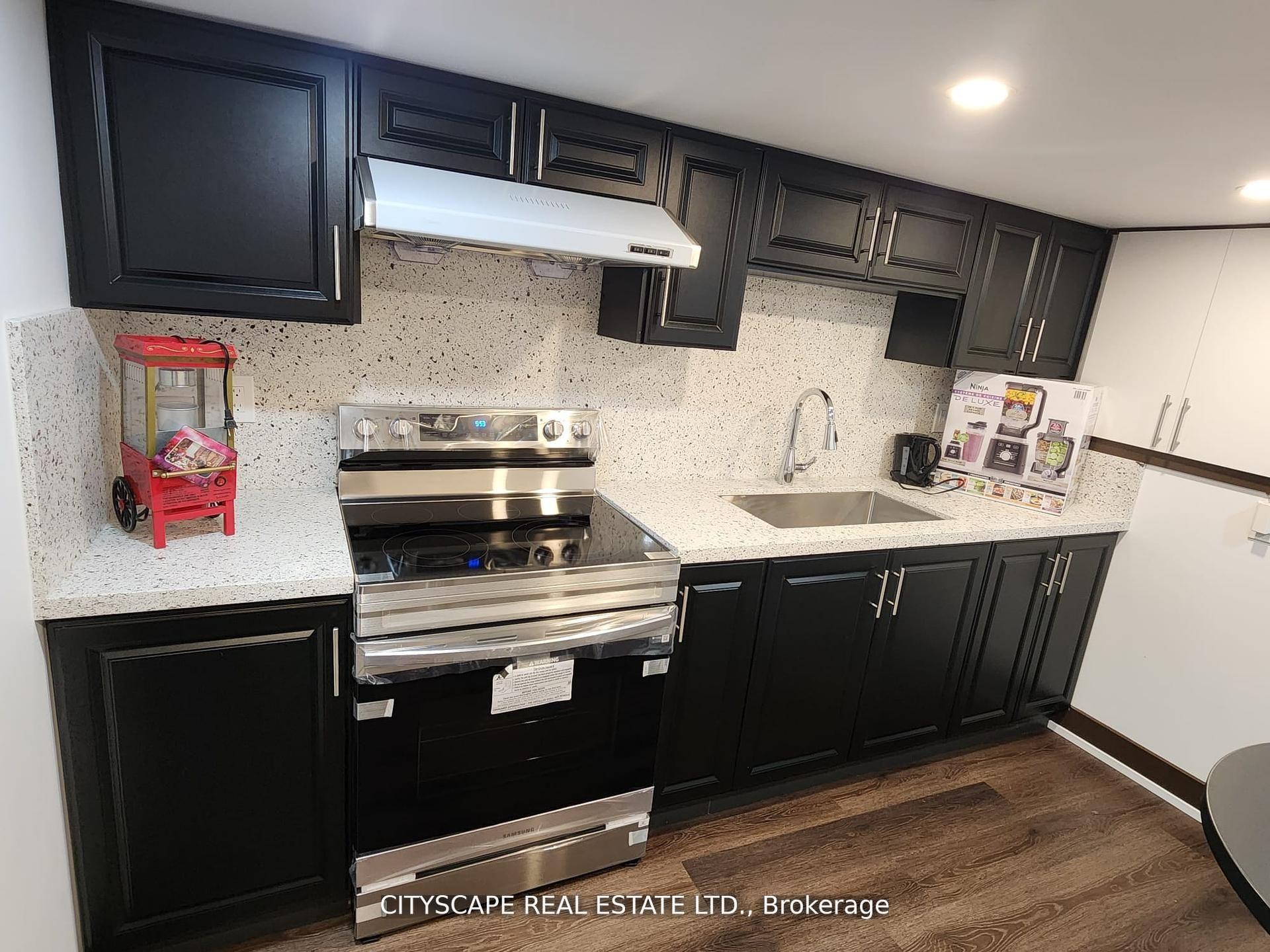 Photo 37 of 94 Unionville Crescent, Brampton, Bram East — HOMEH