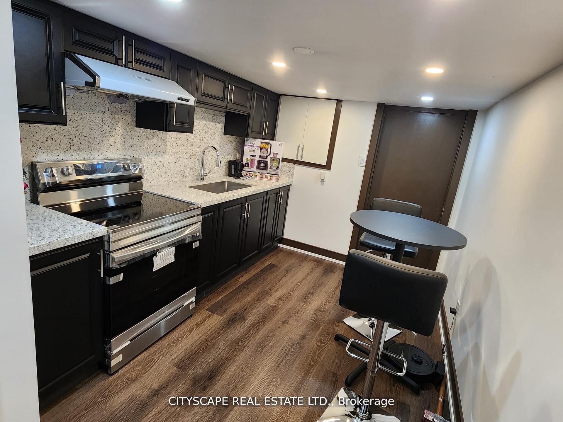 Photo 39 of 94 Unionville Crescent, Brampton, Bram East — HOMEH