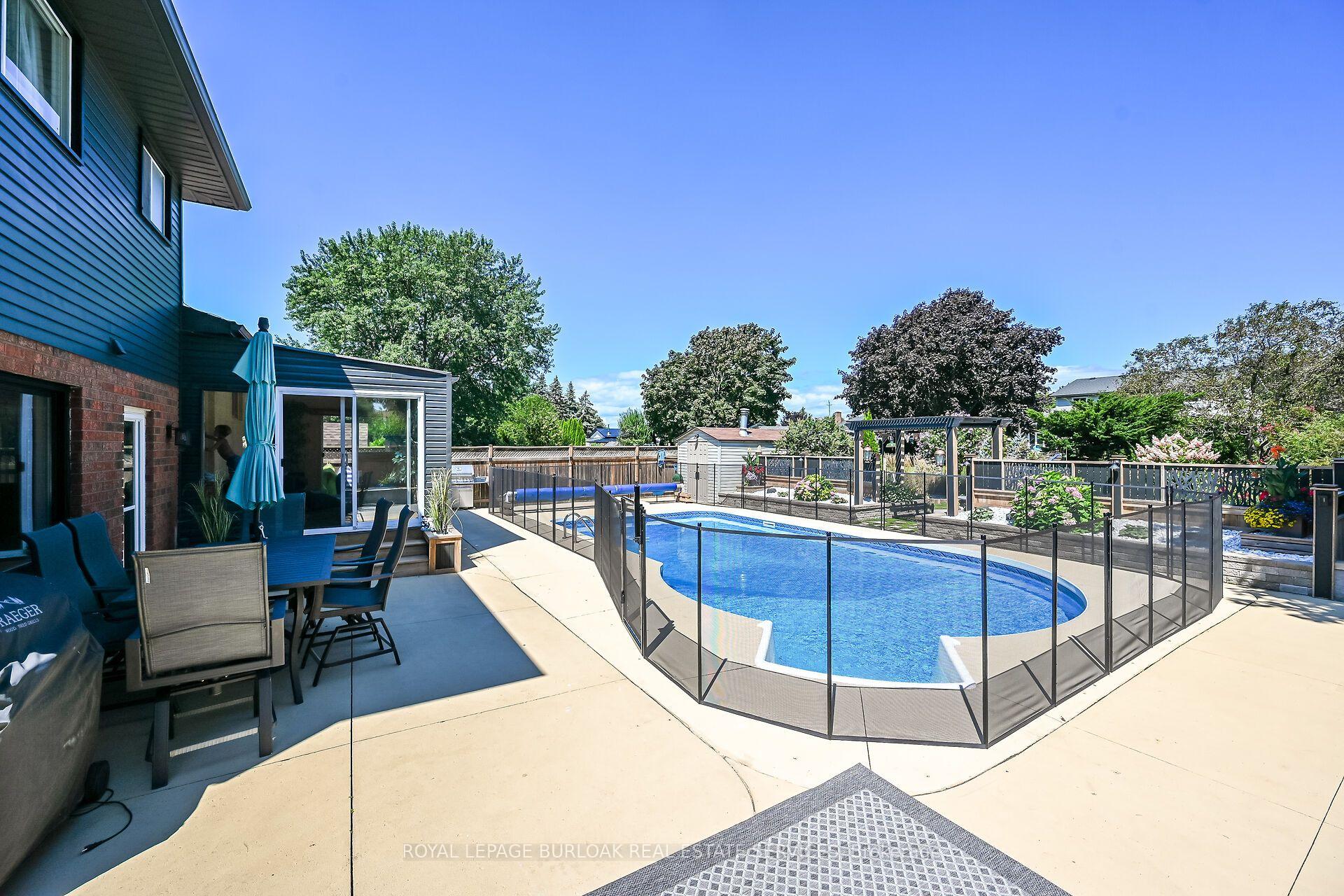 Photo 38 of 6 Margaret Avenue, Grimsby, Grimsby Beach — HOMEH