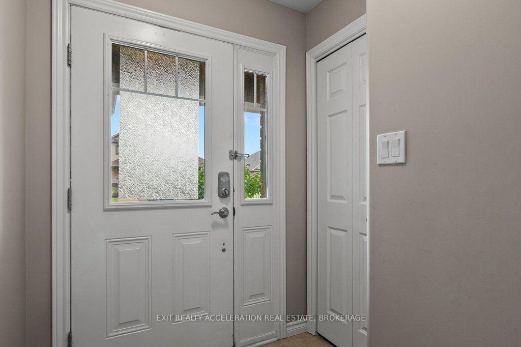 Photo 5 of 46 Princeton Place, Belleville, Belleville Ward — HOMEH