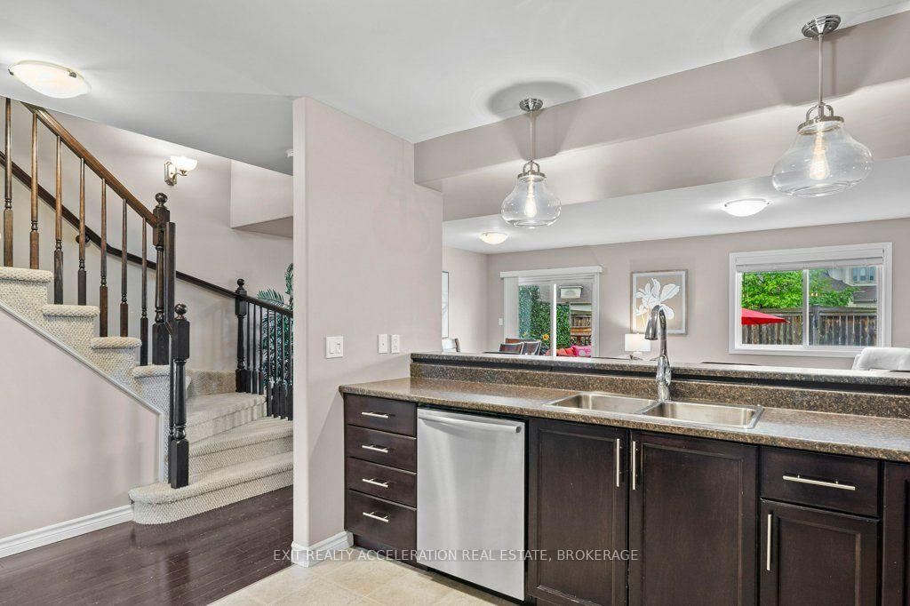 Photo 11 of 46 Princeton Place, Belleville, Belleville Ward — HOMEH