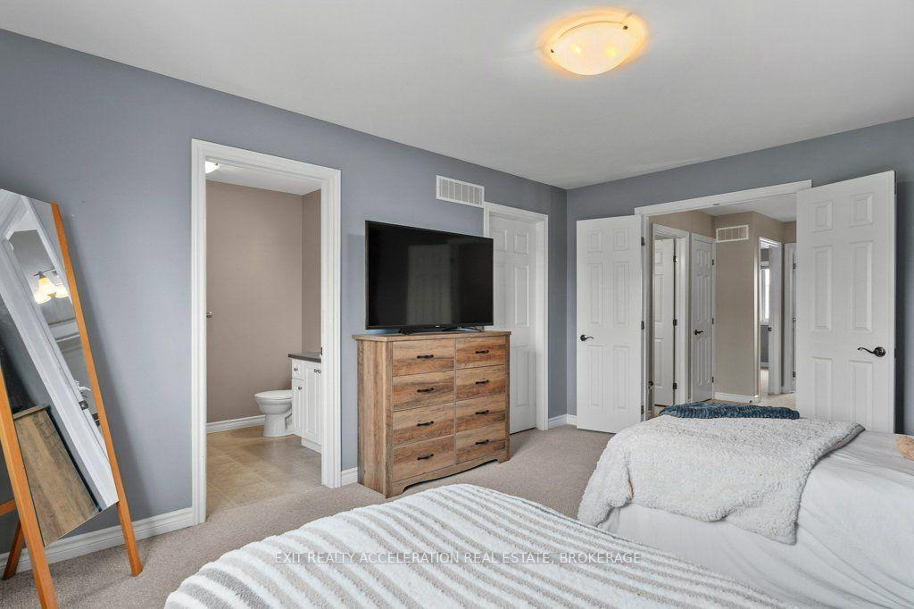 Photo 23 of 46 Princeton Place, Belleville, Belleville Ward — HOMEH