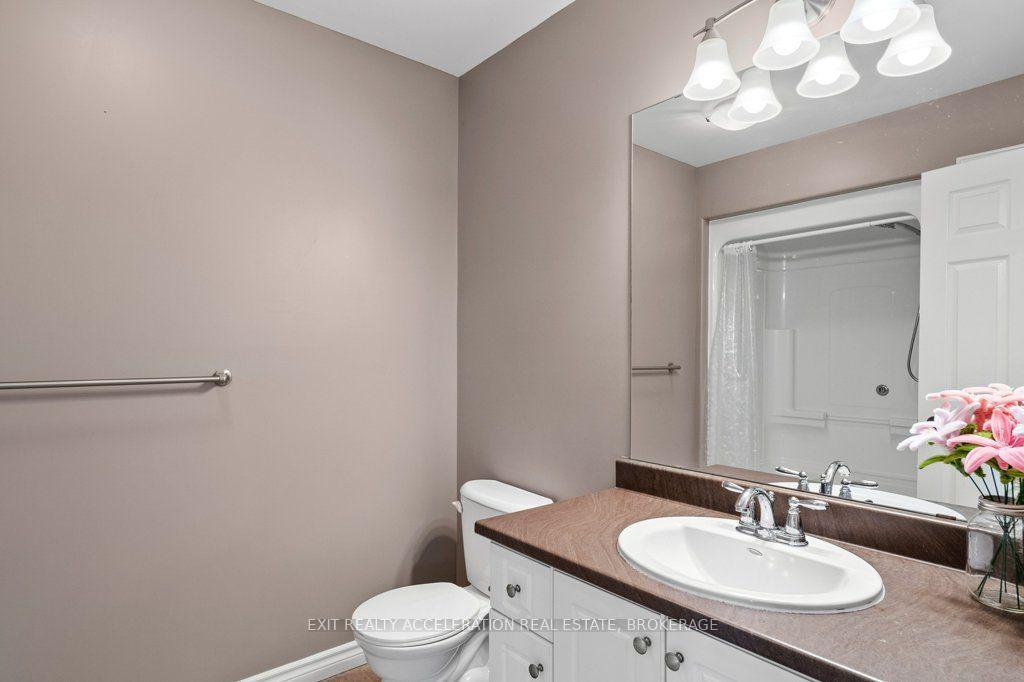 Photo 24 of 46 Princeton Place, Belleville, Belleville Ward — HOMEH