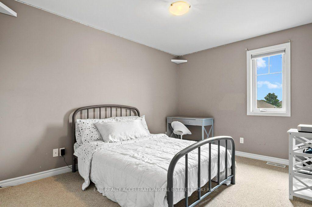 Photo 25 of 46 Princeton Place, Belleville, Belleville Ward — HOMEH