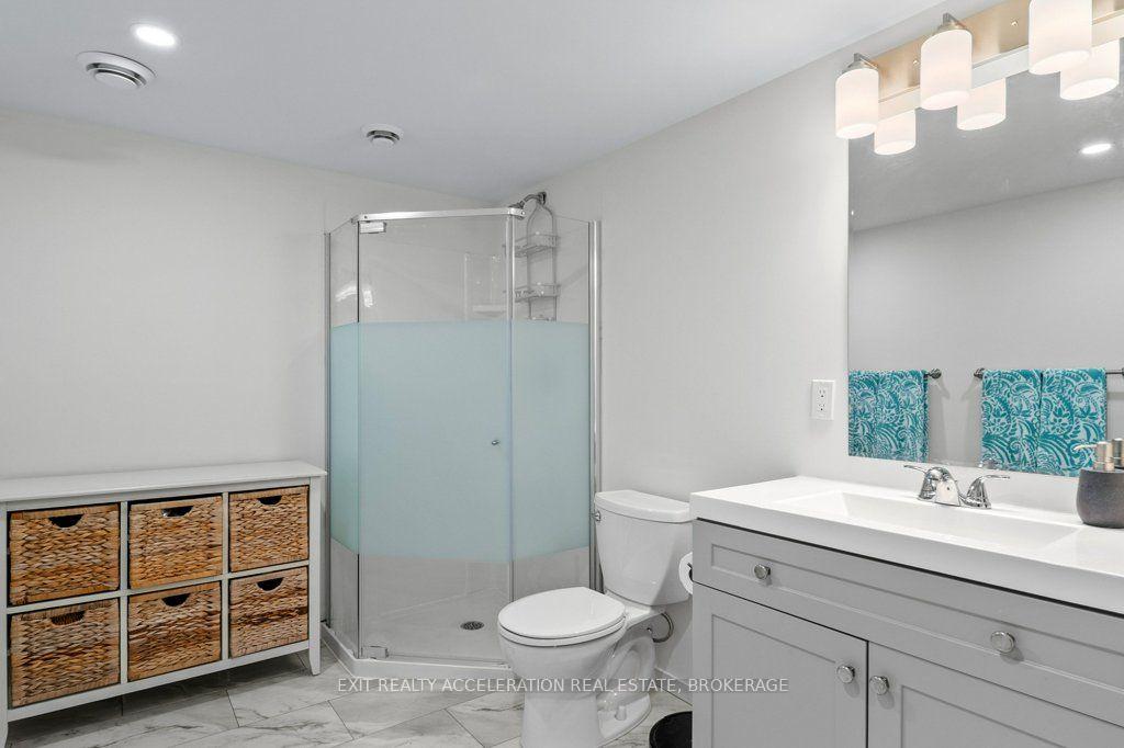 Photo 35 of 46 Princeton Place, Belleville, Belleville Ward — HOMEH