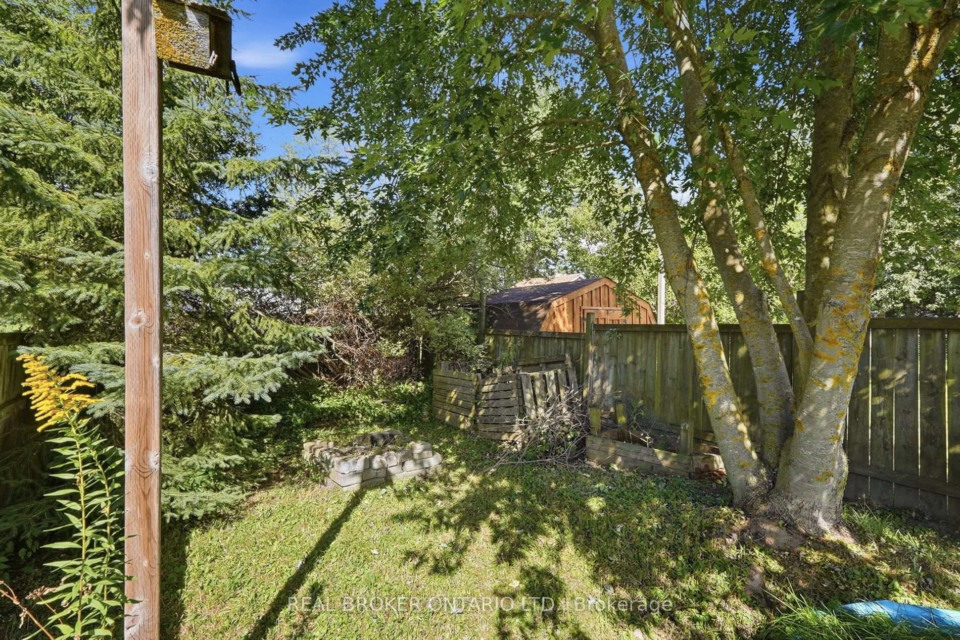 Photo 26 of 46 Andrews Drive, Mapleton, Rural Mapleton — HOMEH