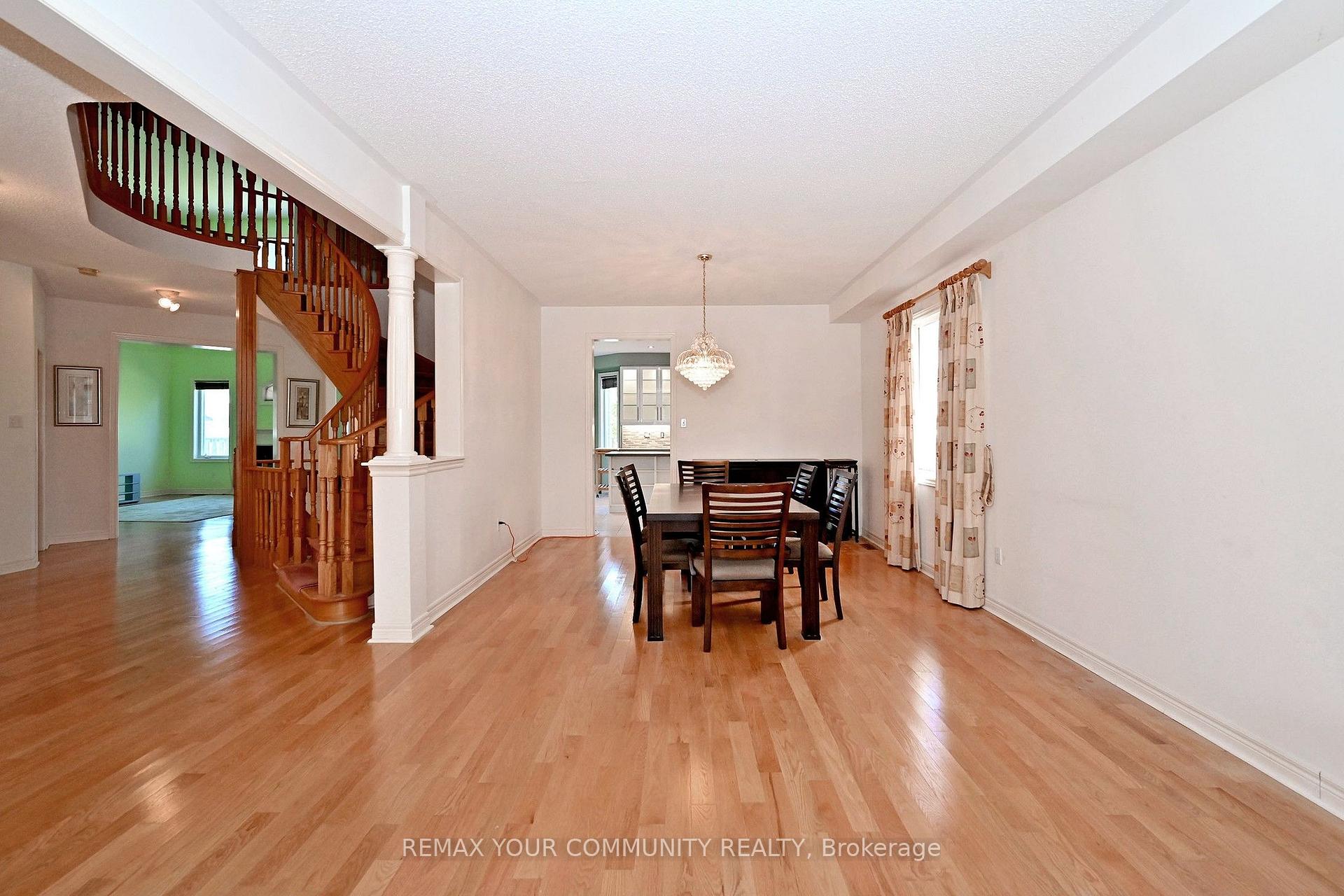 Photo 5 of 14 Houser Street, Markham, Wismer — HOMEH