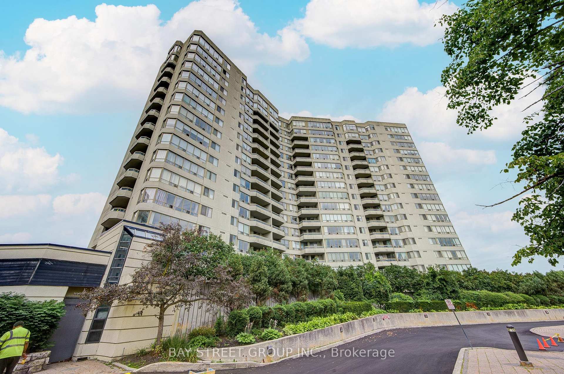 Photo of 160 alton towers Circle