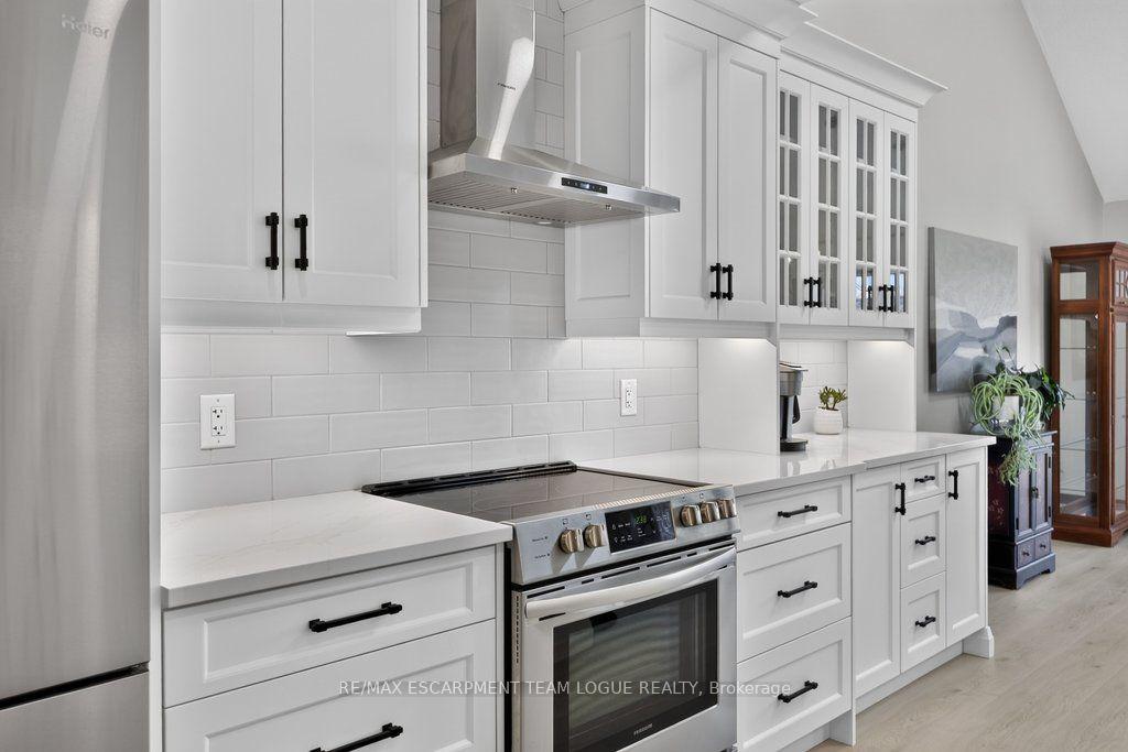Photo 16 of 4097 John Charles Boulevard, Lincoln, Lincoln-Jordan/Vineland — HOMEH