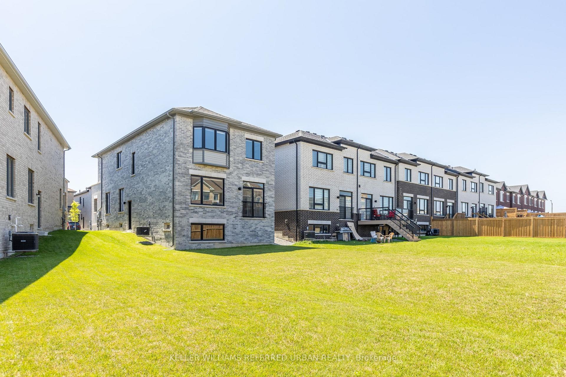 Photo 49 of 73 Armilia Place, Whitby, Rural Whitby — HOMEH