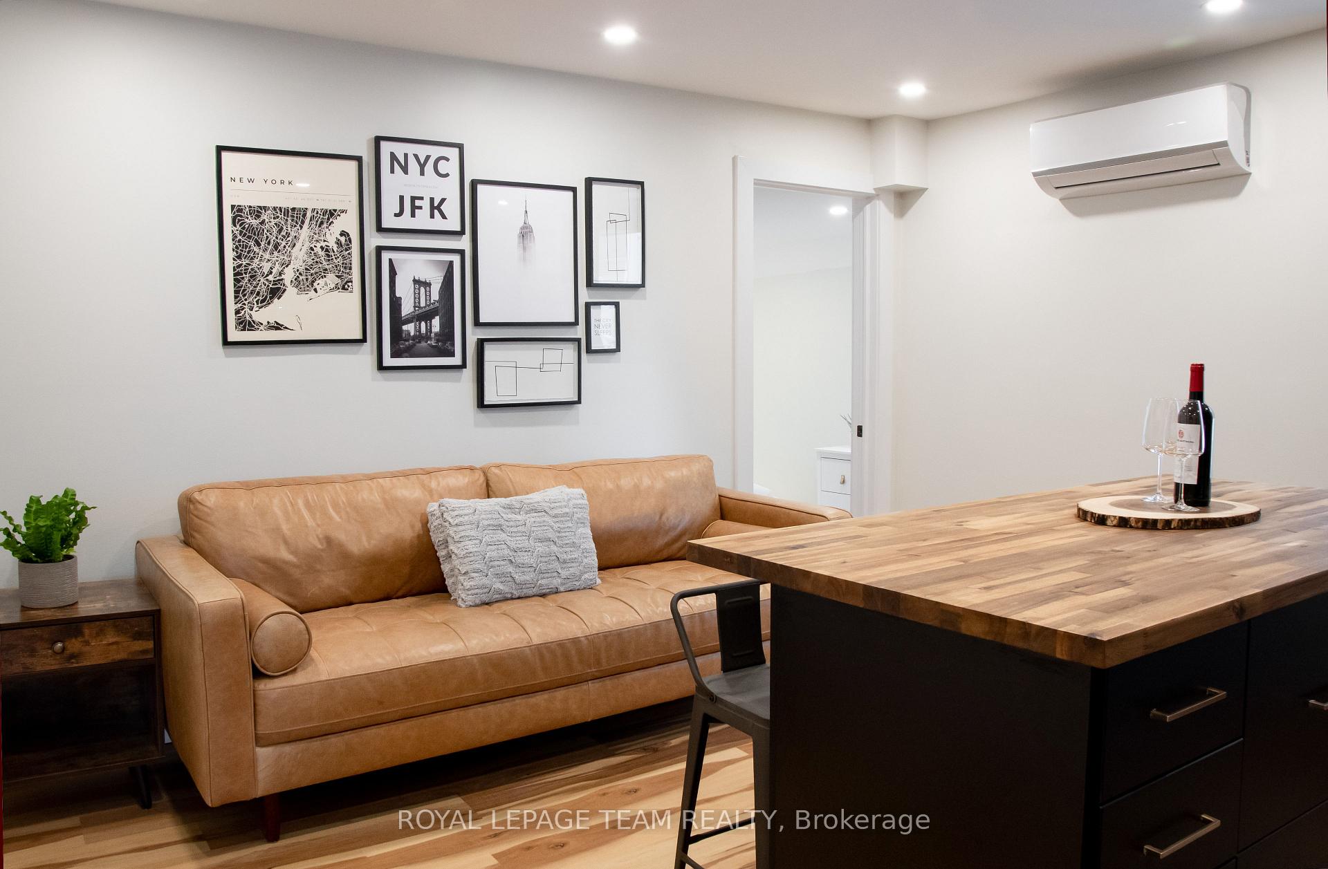 Photo 15 of 121 Carruthers Avenue, Ottawa, Mechanicsville — HOMEH