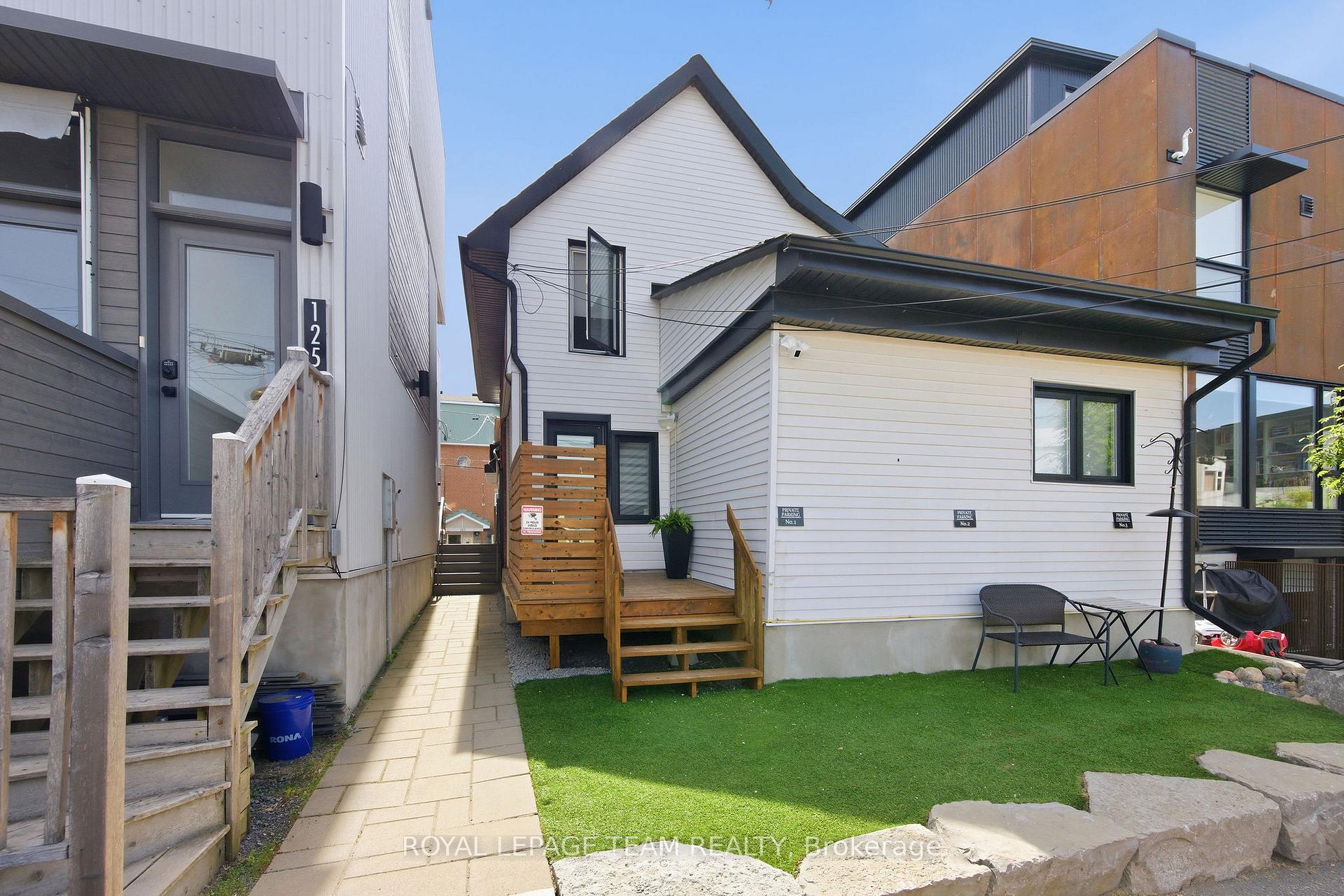 Photo 19 of 121 Carruthers Avenue, Ottawa, Mechanicsville — HOMEH