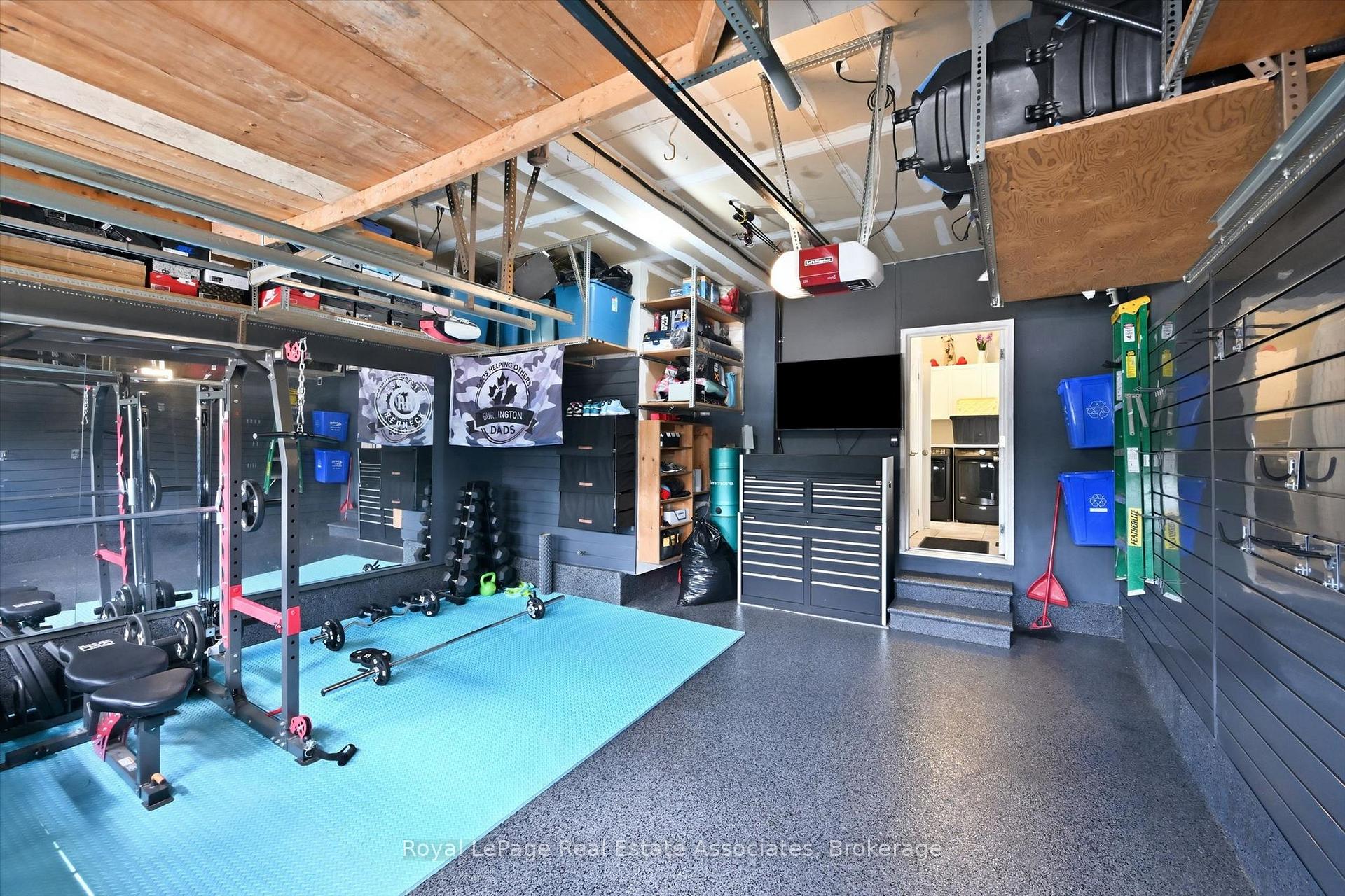 Photo 41 of 2312 Ridgeview Court, Burlington, Rose — HOMEH
