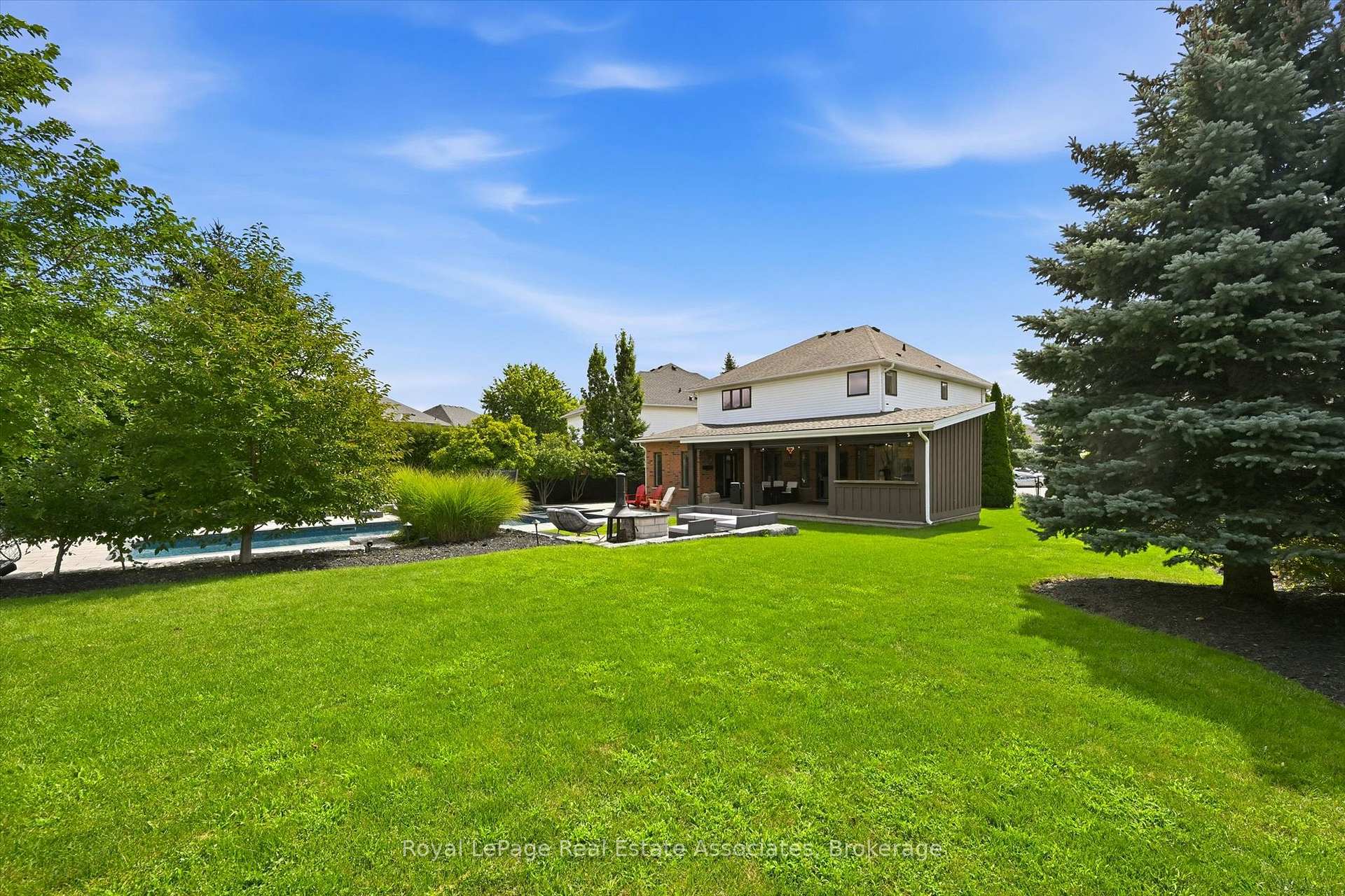 Photo 47 of 2312 Ridgeview Court, Burlington, Rose — HOMEH
