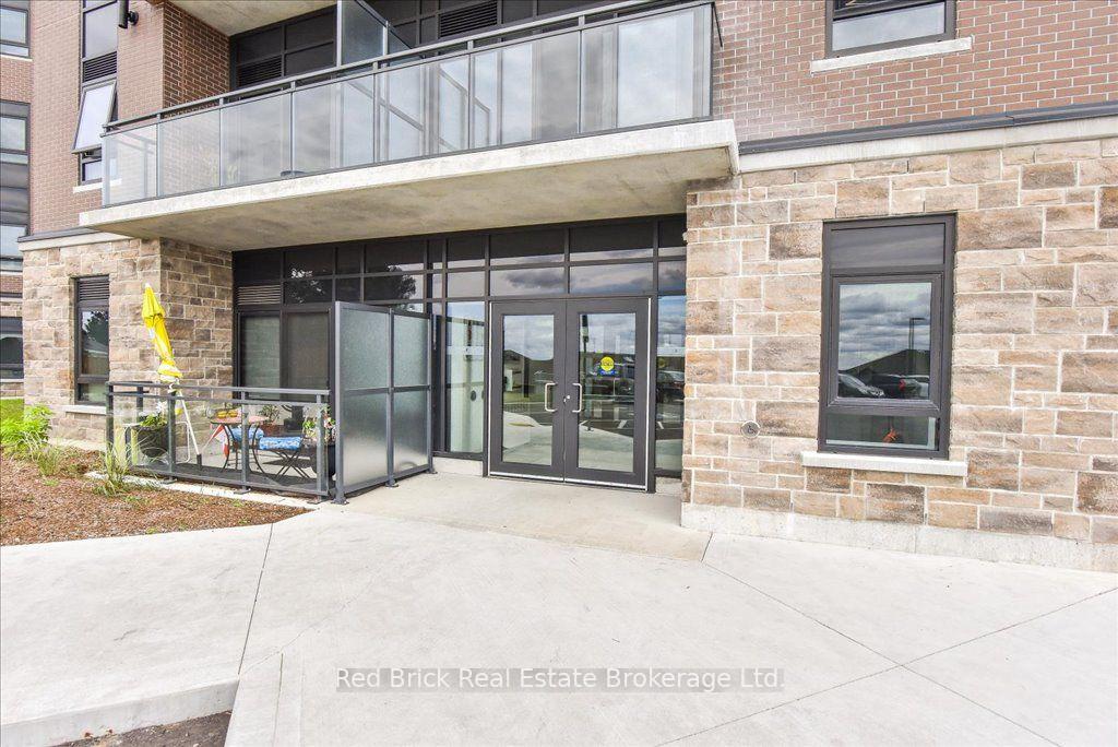 Photo 5 of Unit 403, 332 Gosling Gardens, Guelph, Clairfields/Hanlon Business Park — HOMEH