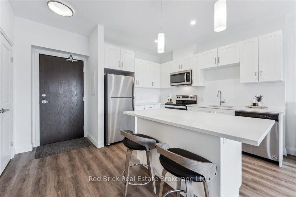 Photo 6 of Unit 403, 332 Gosling Gardens, Guelph, Clairfields/Hanlon Business Park — HOMEH