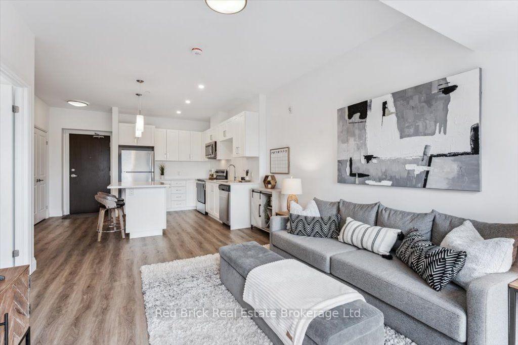 Photo 15 of Unit 403, 332 Gosling Gardens, Guelph, Clairfields/Hanlon Business Park — HOMEH
