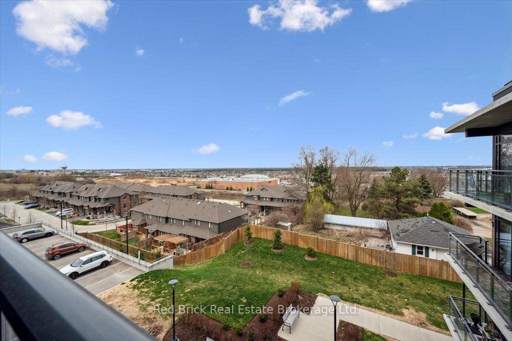 Photo 25 of Unit 403, 332 Gosling Gardens, Guelph, Clairfields/Hanlon Business Park — HOMEH