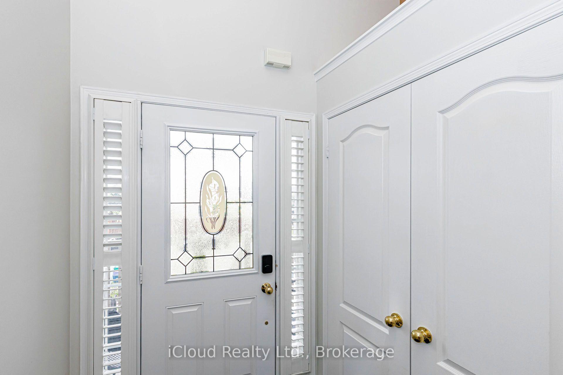 Photo 5 of 1279 Lamont Crescent, Milton, Clarke — HOMEH