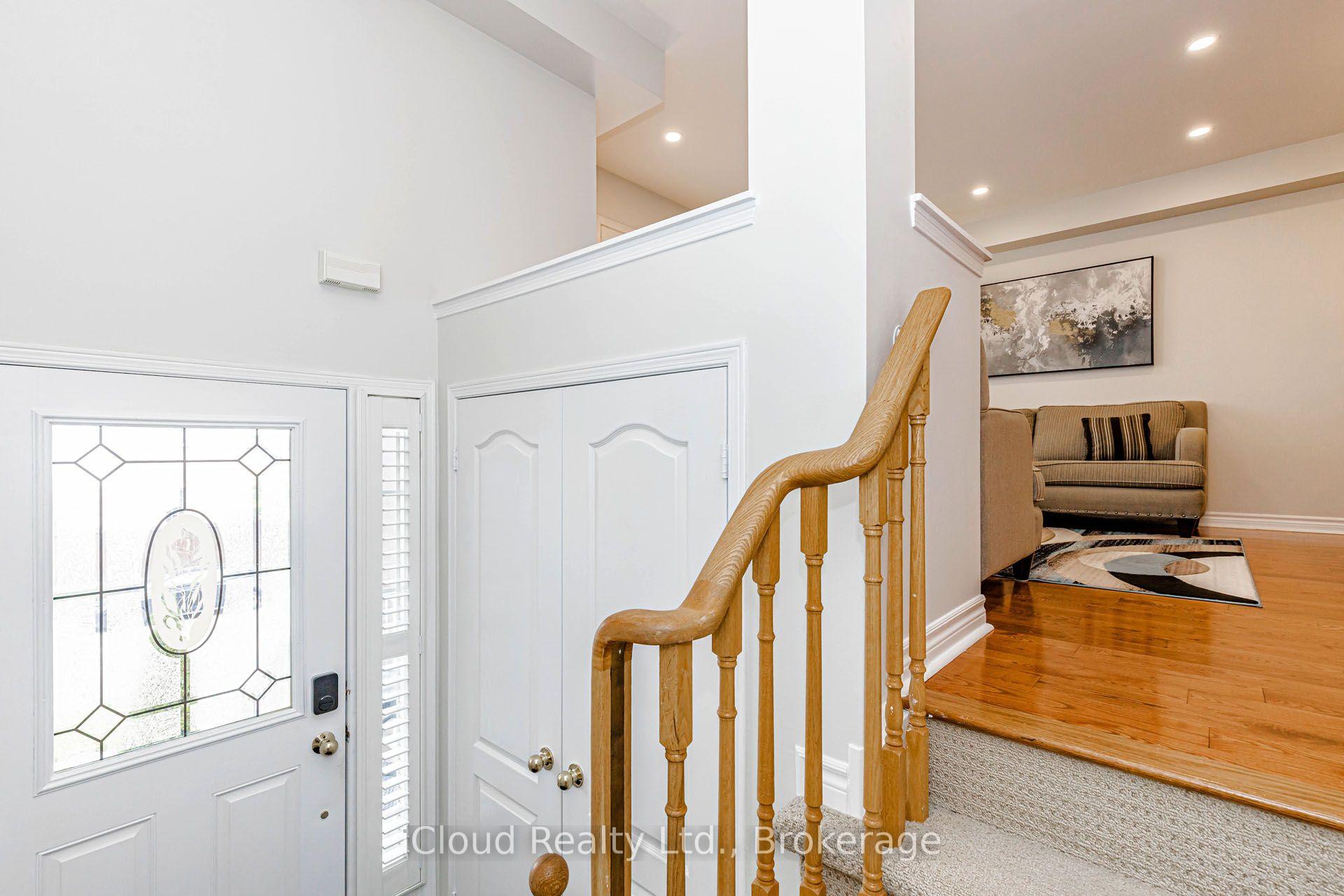 Photo 7 of 1279 Lamont Crescent, Milton, Clarke — HOMEH