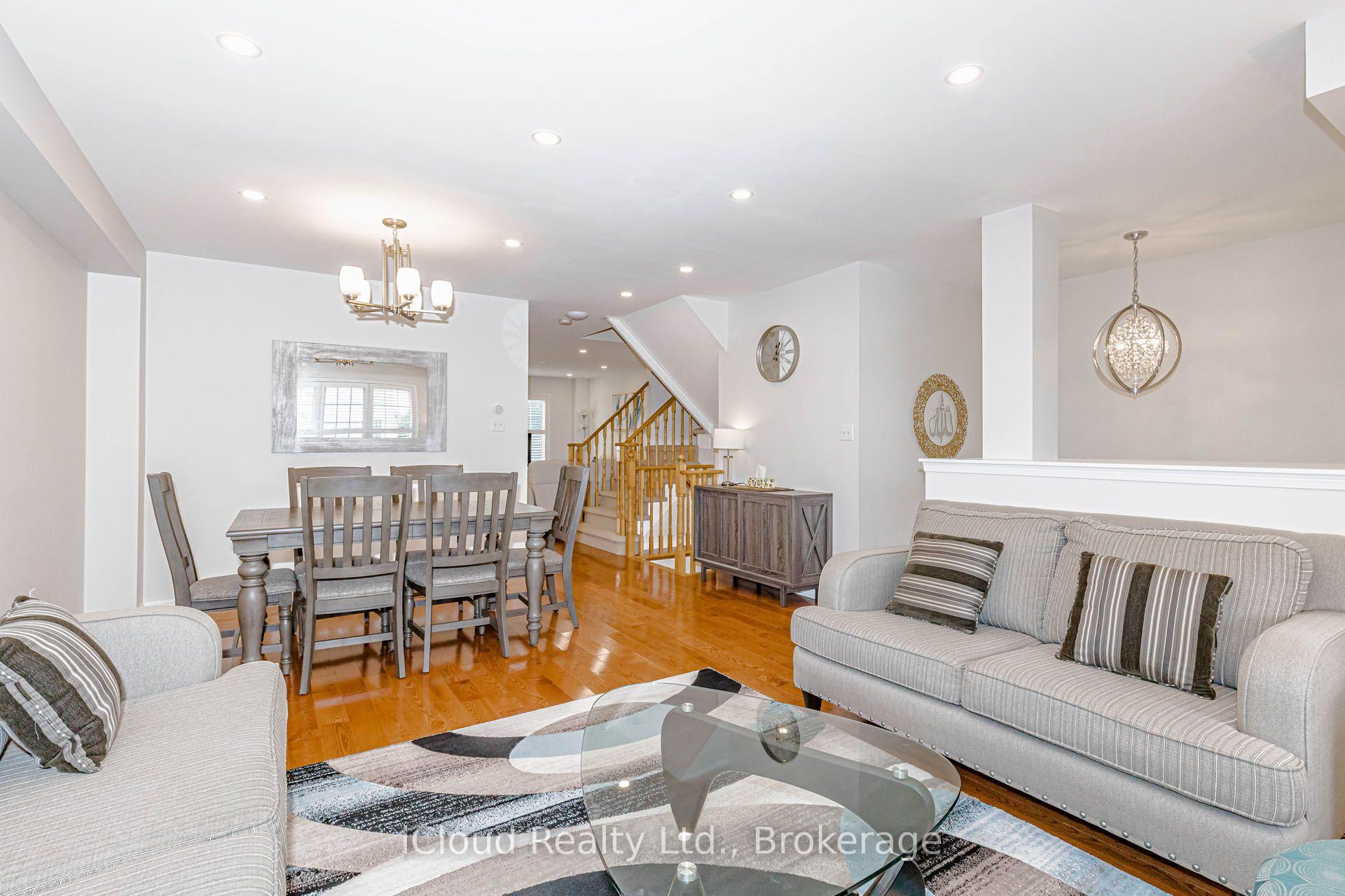 Photo 10 of 1279 Lamont Crescent, Milton, Clarke — HOMEH
