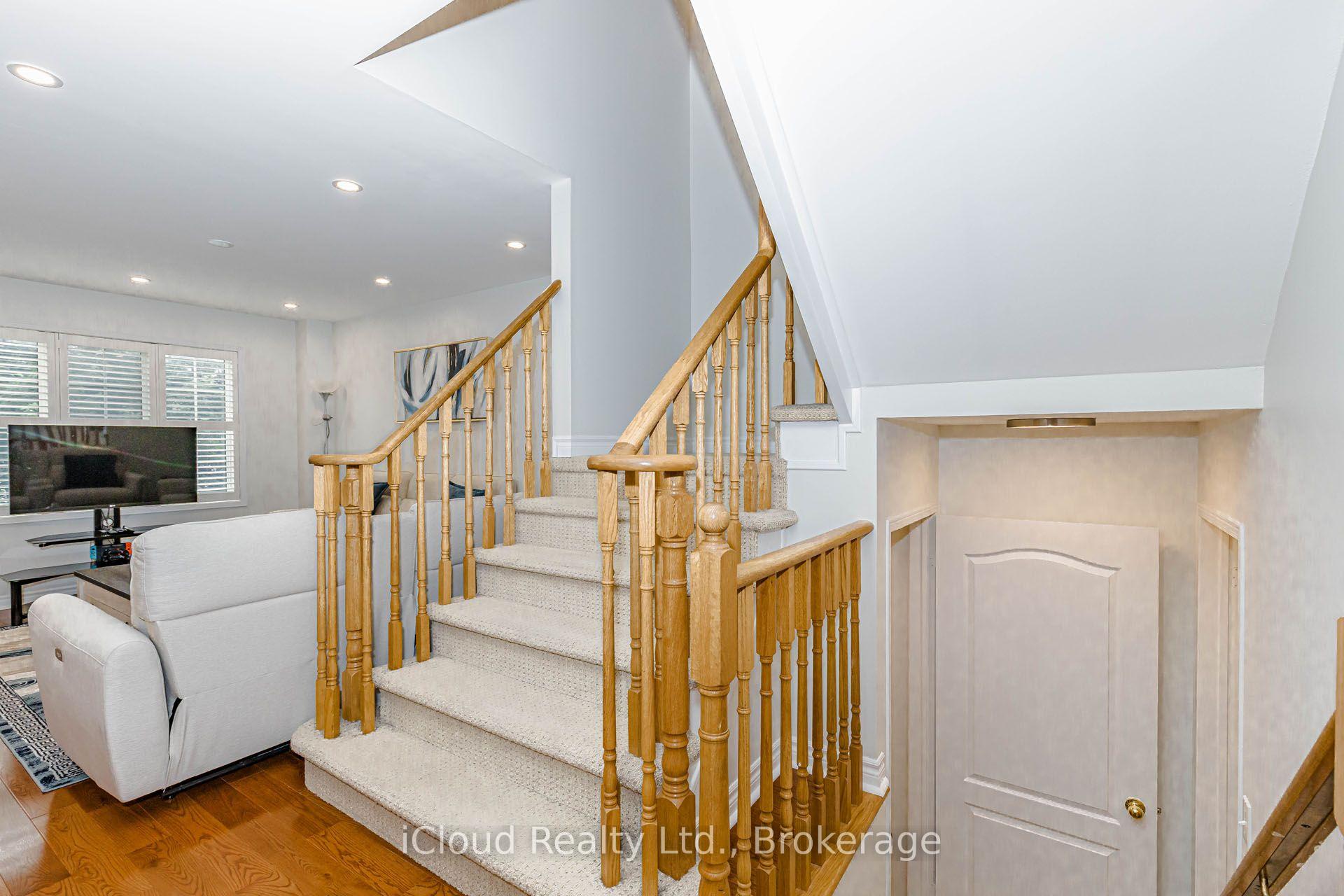Photo 13 of 1279 Lamont Crescent, Milton, Clarke — HOMEH