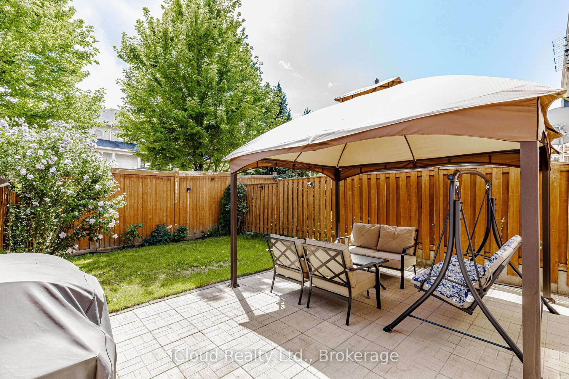 Photo 46 of 1279 Lamont Crescent, Milton, Clarke — HOMEH