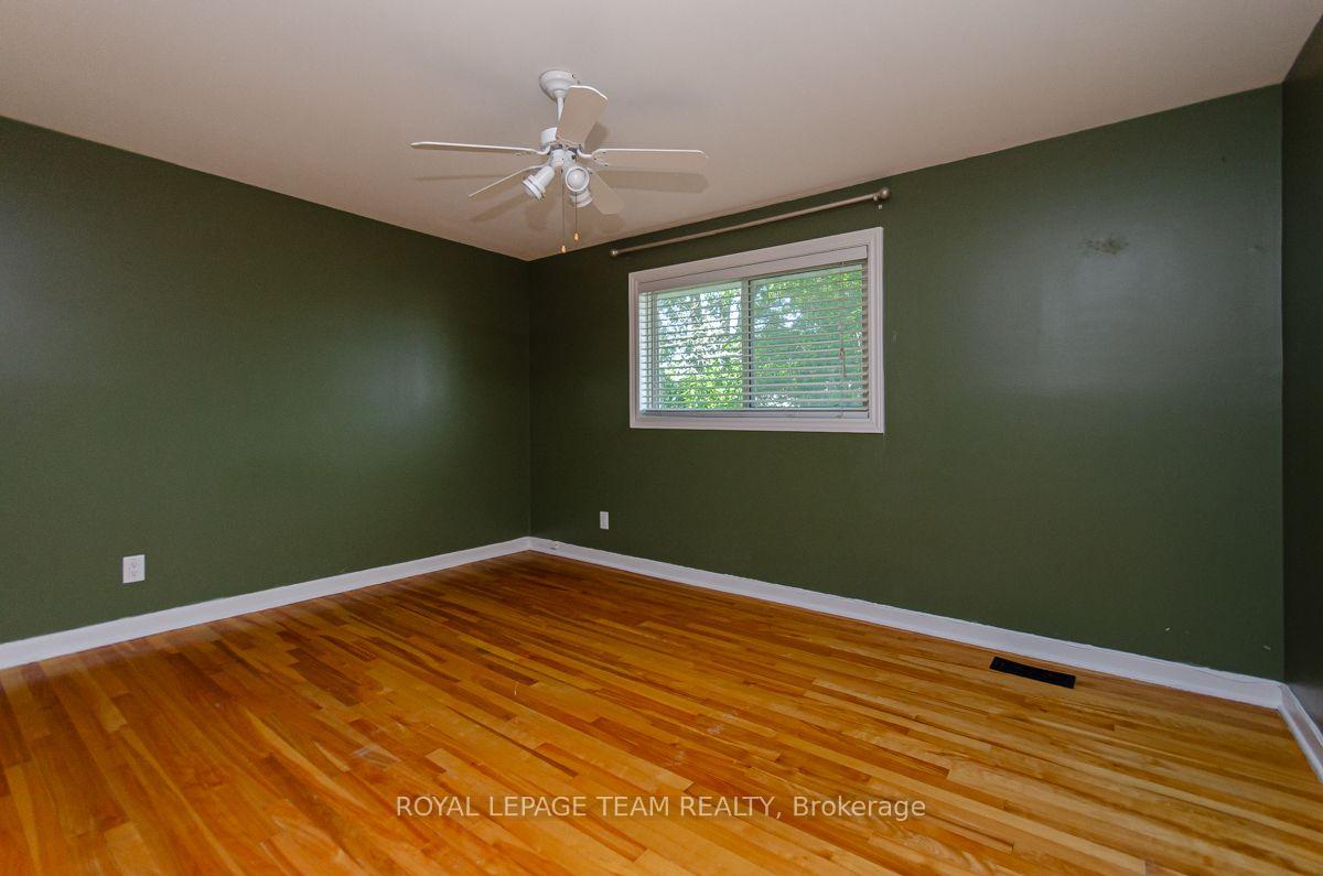Photo 12 of 1476 Claymor Avenue, Ottawa, Carleton Square — HOMEH