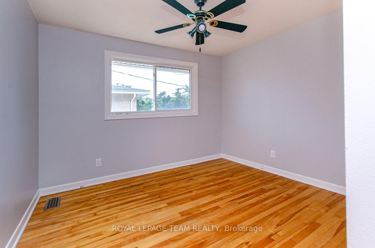 Photo 13 of 1476 Claymor Avenue, Ottawa, Carleton Square — HOMEH