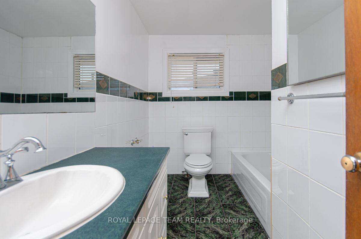 Photo 15 of 1476 Claymor Avenue, Ottawa, Carleton Square — HOMEH