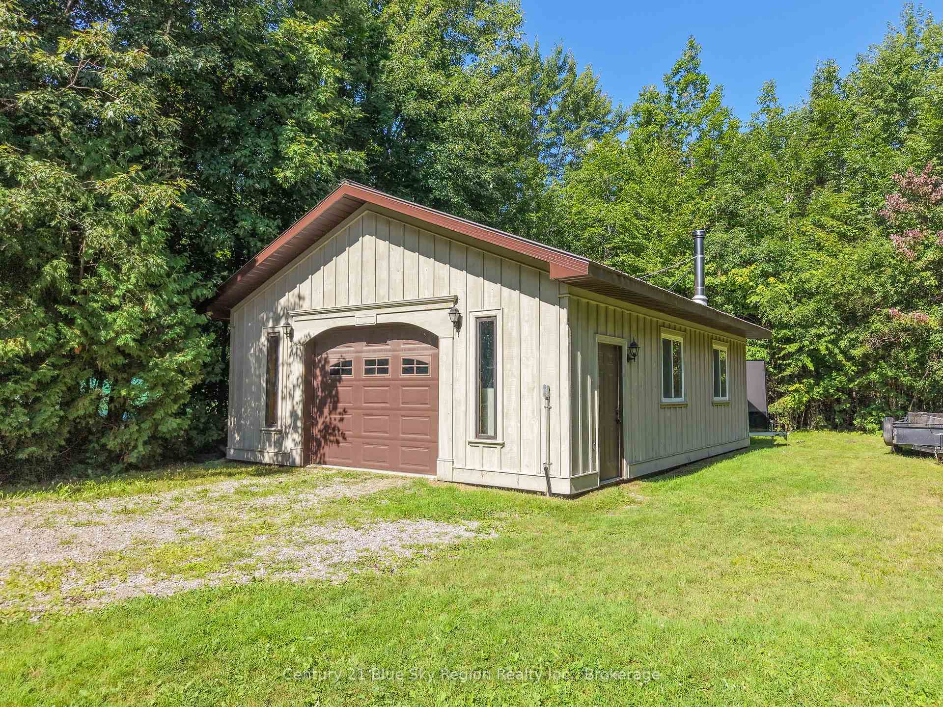 Photo 3 of 1004 Jocko Point Road, North Bay, Jocko Point / Beaucage — HOMEH