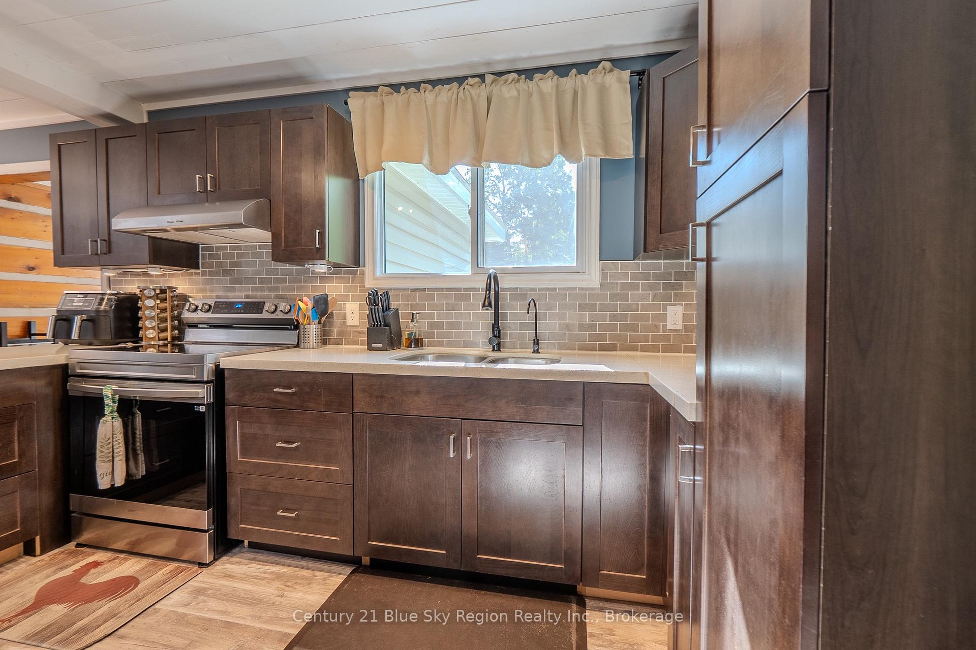 Photo 11 of 1004 Jocko Point Road, North Bay, Jocko Point / Beaucage — HOMEH