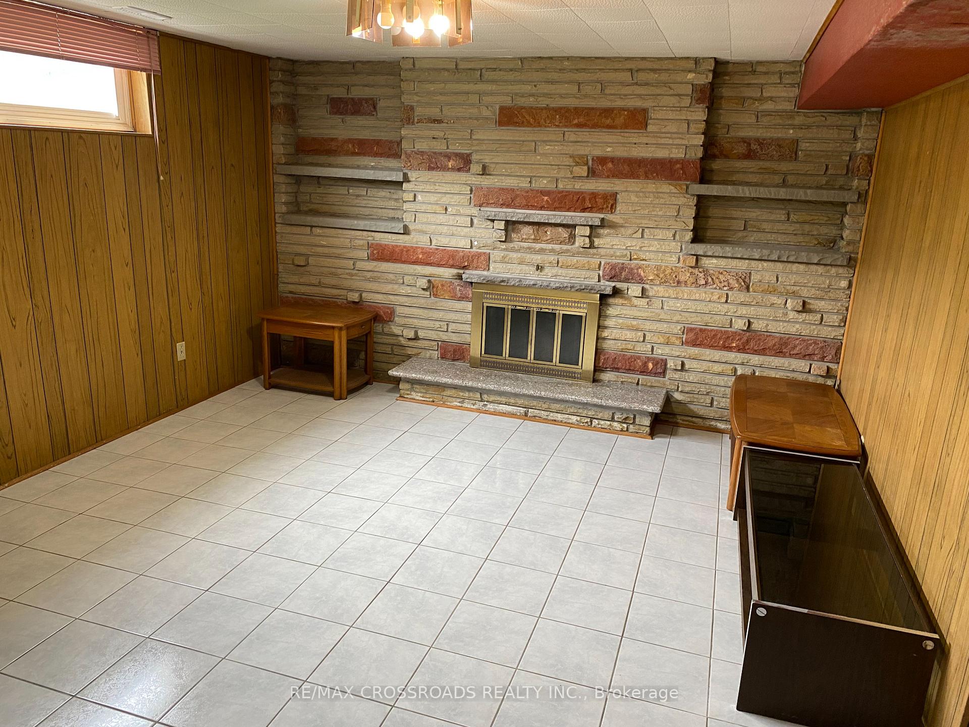 Photo 18 of 91 Bickerton Crescent, North York, Pleasant View — HOMEH