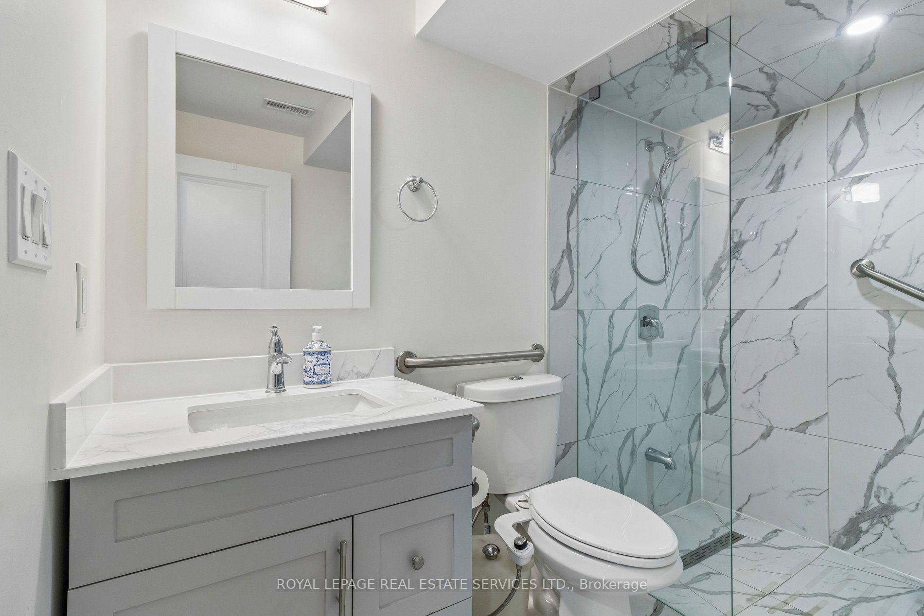 Photo 20 of Unit Unit 2, 12 Locomotive Crescent, Brampton, Northwest Brampton — HOMEH