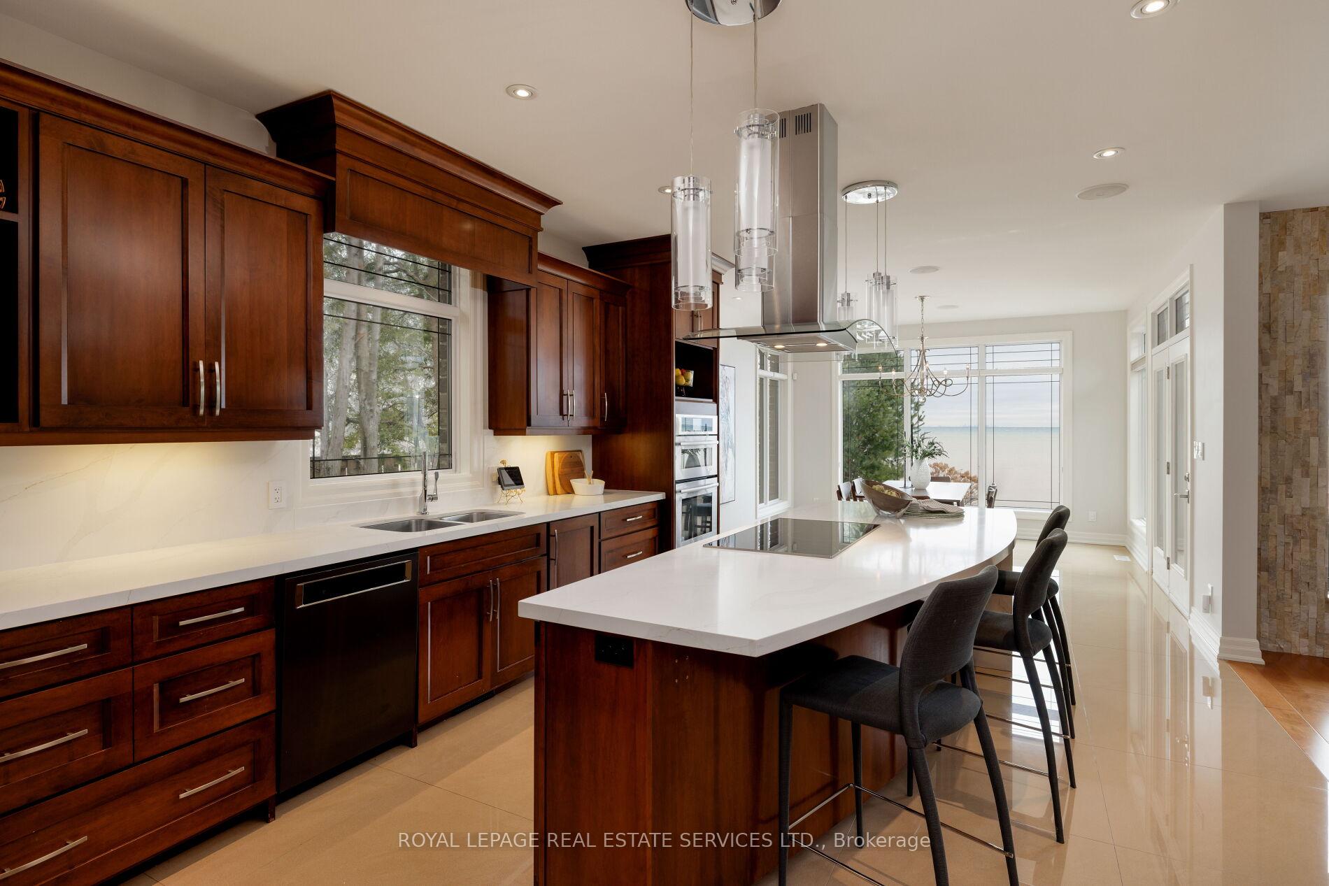Photo 12 of Unit 3, 61 Lake Street, Grimsby, Grimsby Beach — HOMEH