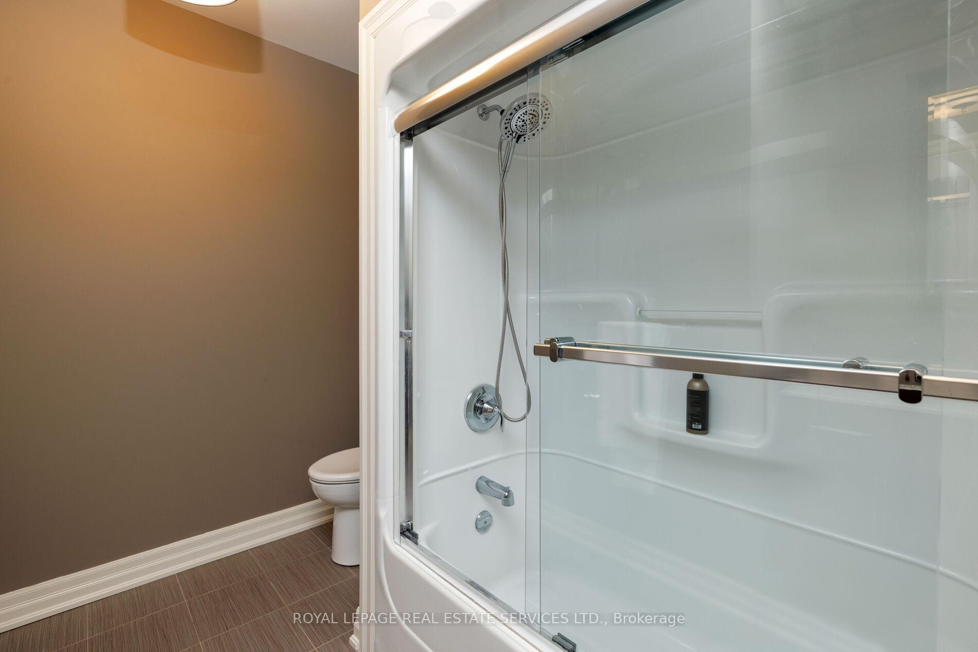 Photo 32 of Unit 3, 61 Lake Street, Grimsby, Grimsby Beach — HOMEH
