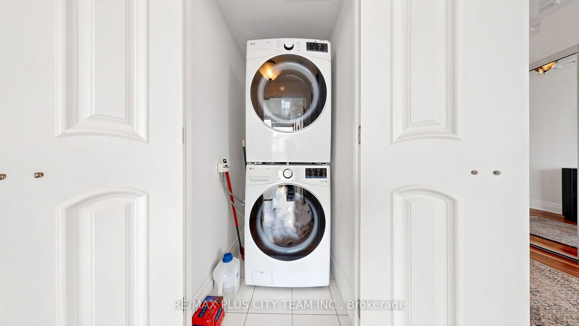 Photo 25 of Unit 5005, 16 Harbour Street, Toronto, Waterfront Communities — HOMEH