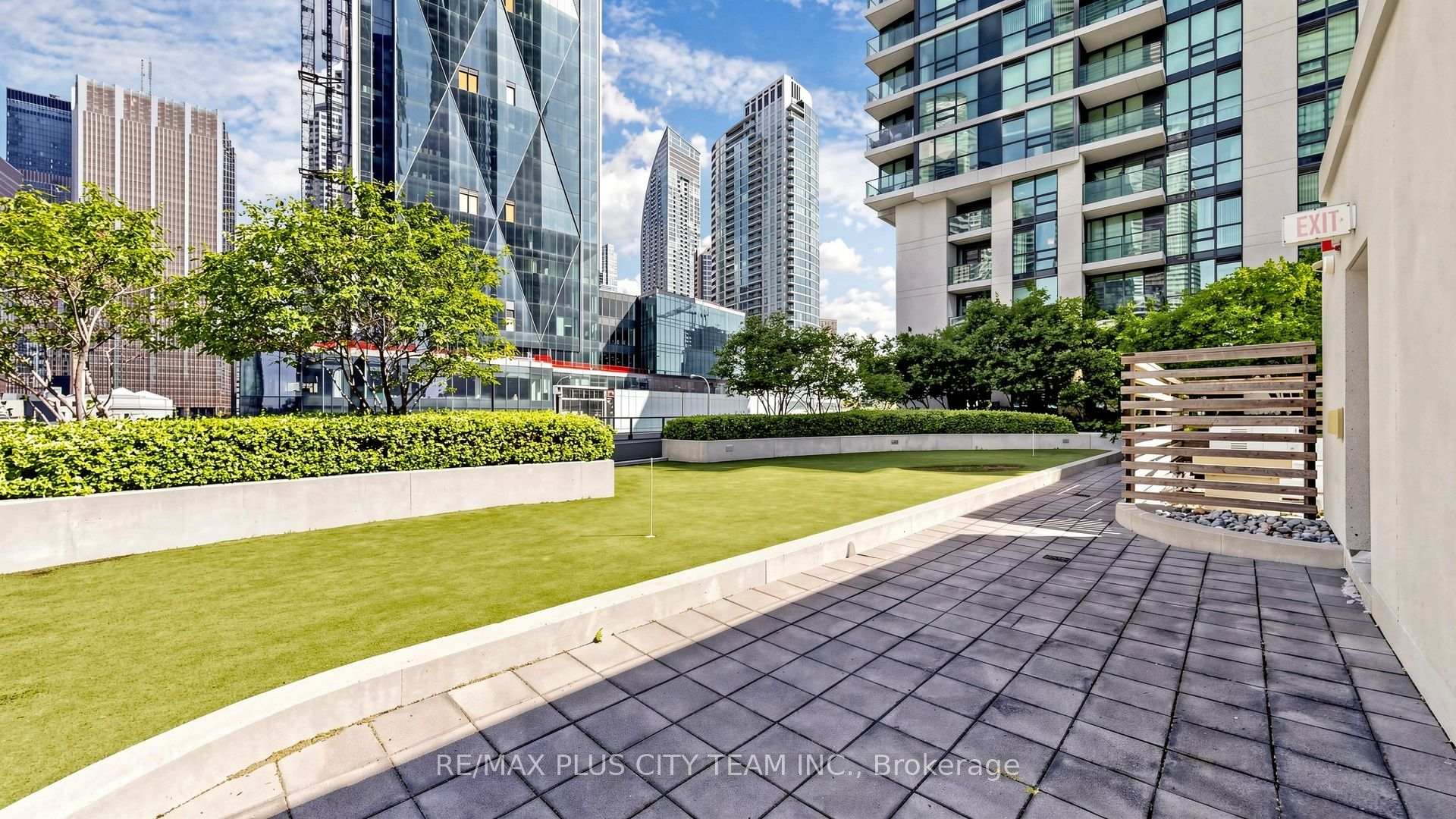 Photo 42 of Unit 5005, 16 Harbour Street, Toronto, Waterfront Communities — HOMEH