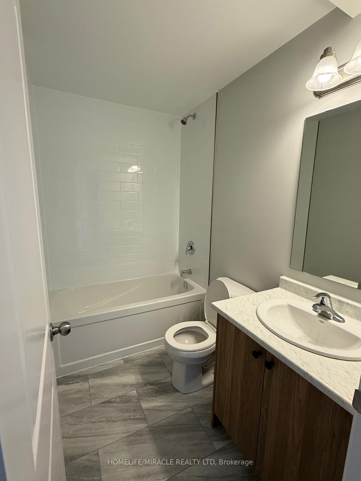 Photo 11 of Unit 26, 10 South Creek Drive, Kitchener, Doon South — HOMEH
