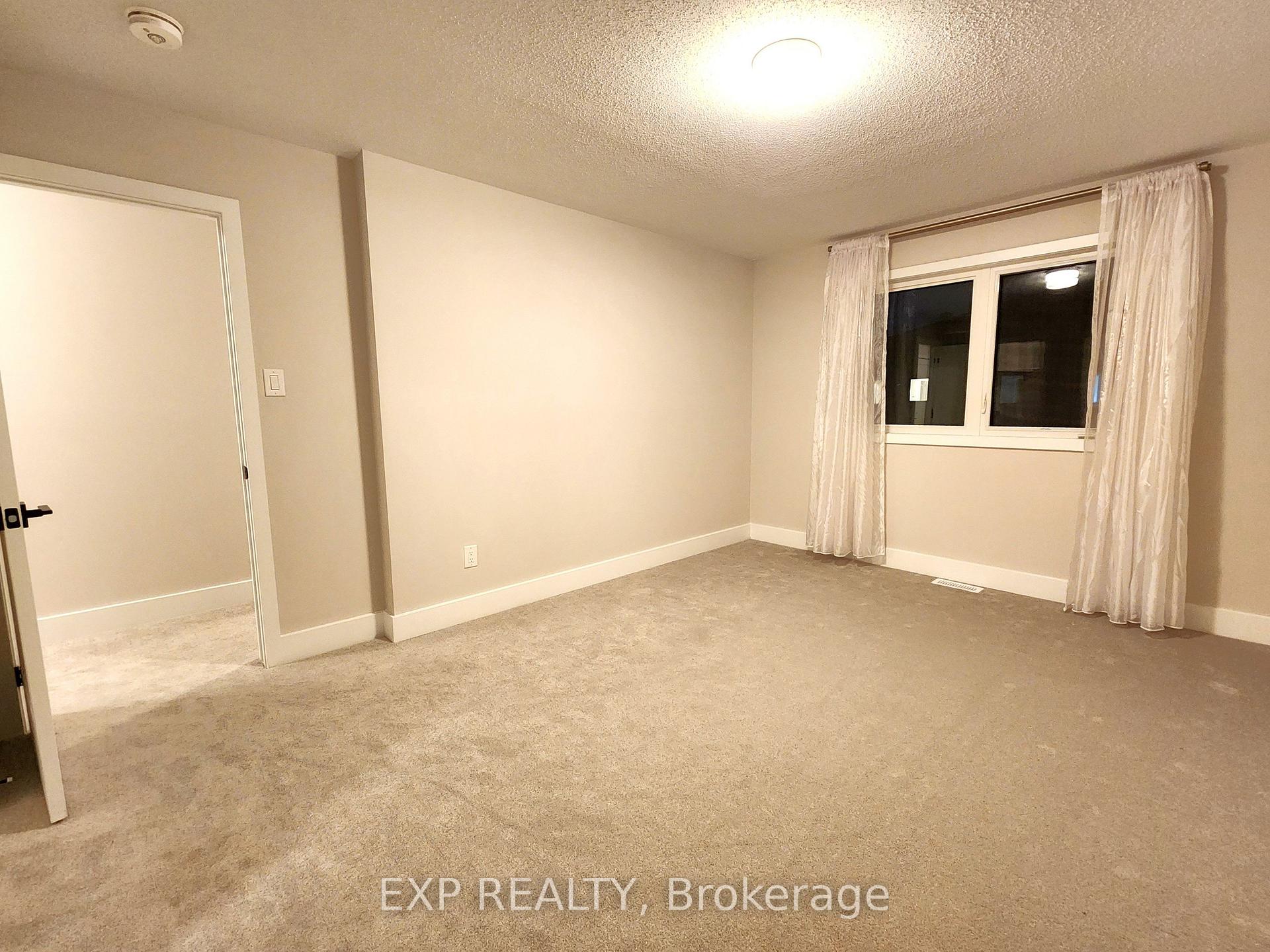 Photo 18 of 658 Fenwick Way, Ottawa, Barrhaven - Stonebridge — HOMEH