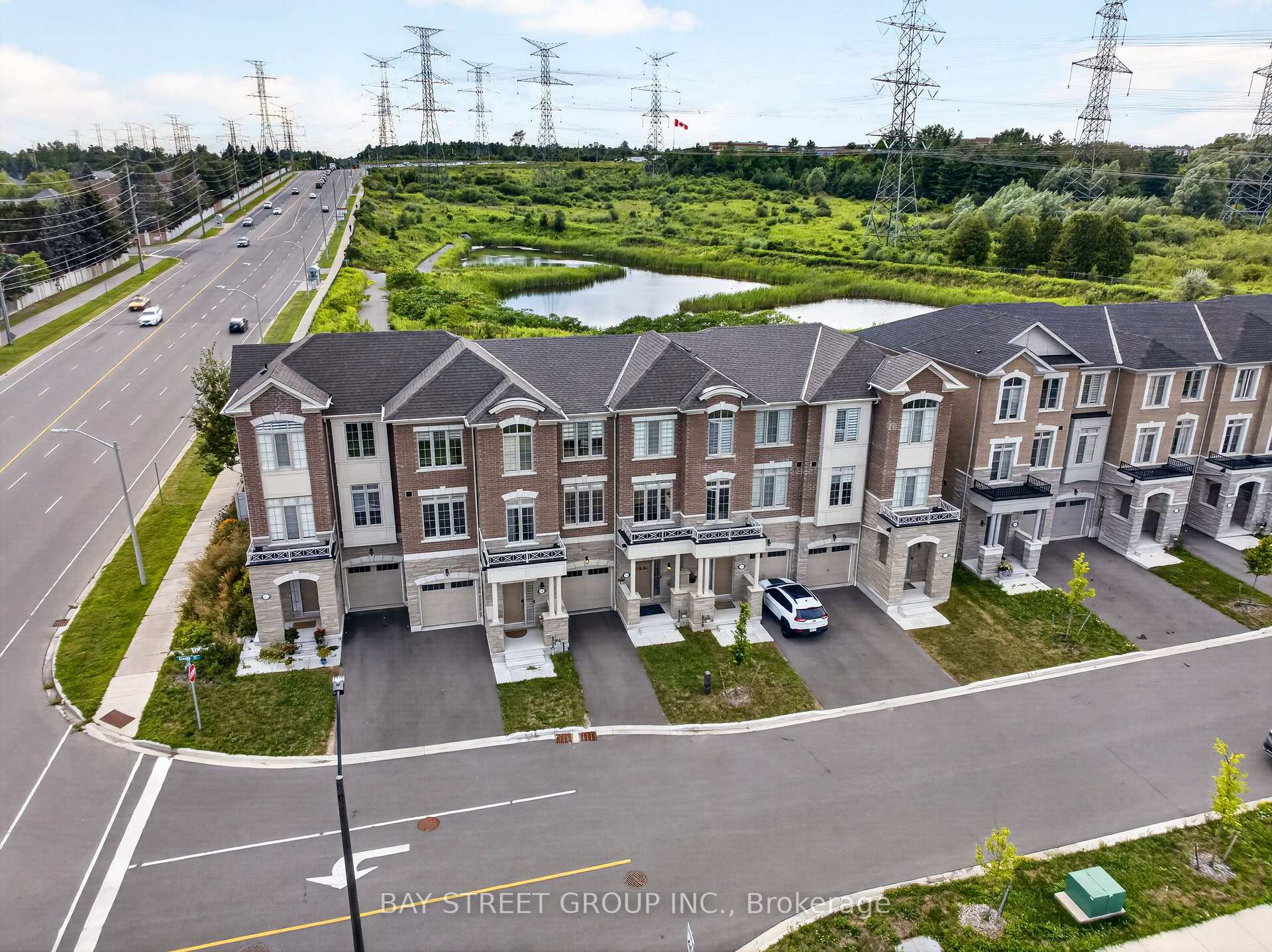 Photo 2 of 39 Coote Court, Ajax, Northwest Ajax — HOMEH