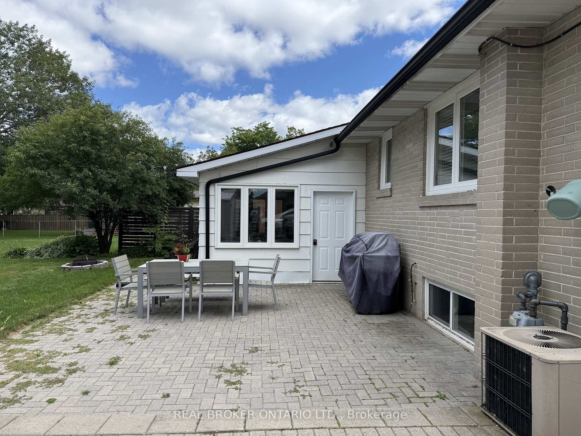 Photo 12 of Unit BASEMENT, 110 Melrose Avenue, Barrie, Codrington — HOMEH